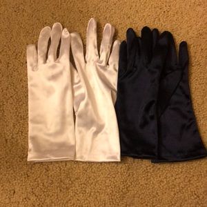 Beautiful Nylon Gloves great for Tea Party’s.